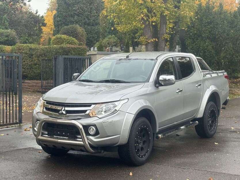 Mitsubishi L200 65.357 km 25.990 € Stuttgart 70374