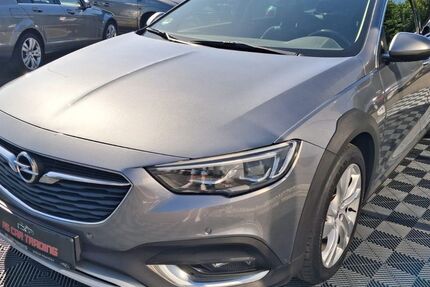 Opel Insignia 161.791 km 10.900 &euro; Altendiez 65624