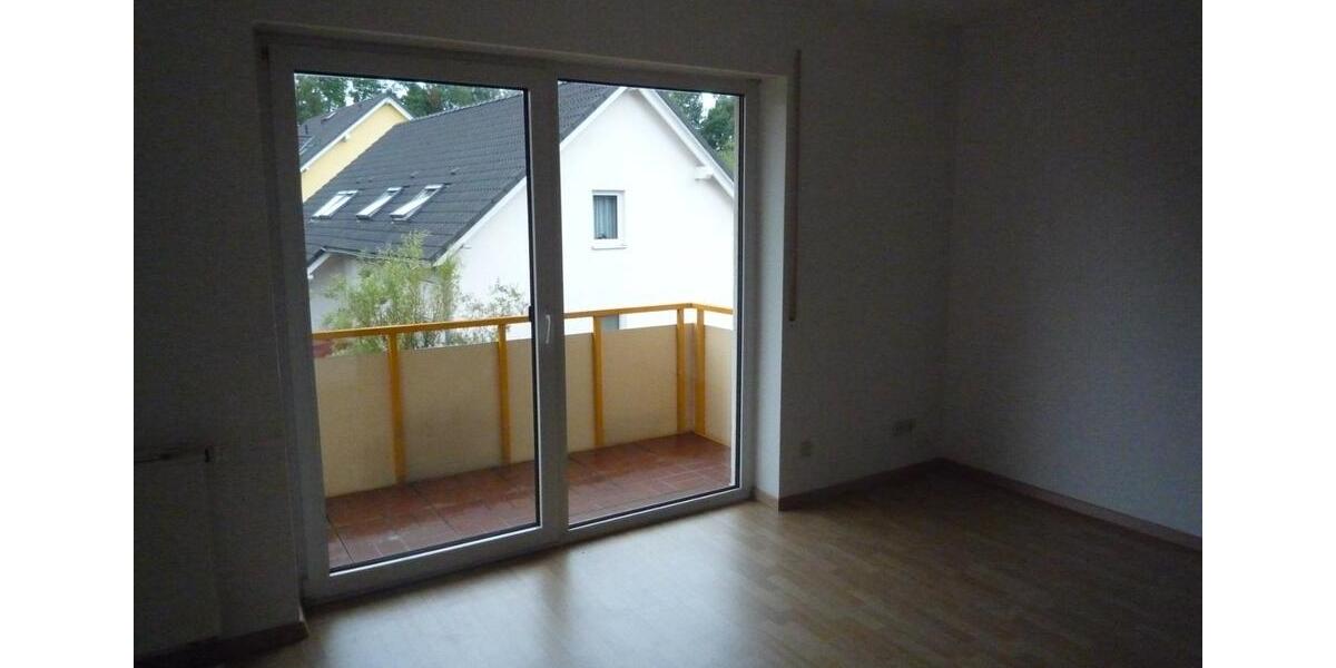 Etagenwohnung Stollberg (Erzgebirge) - 1 Zimmer, 40 m&sup2;, 48.500&euro; | Angebot:26308881