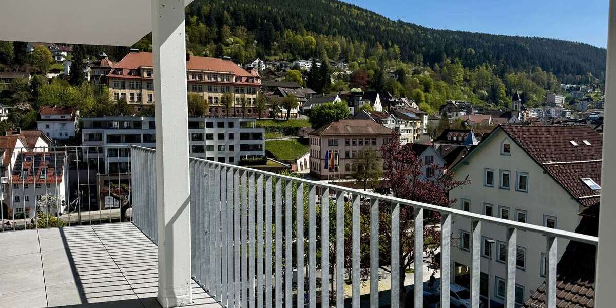 Etagenwohnung Bad Wildbad - 3 Zimmer, 97 m&sup2;, 437.000&euro; | Angebot:26331819