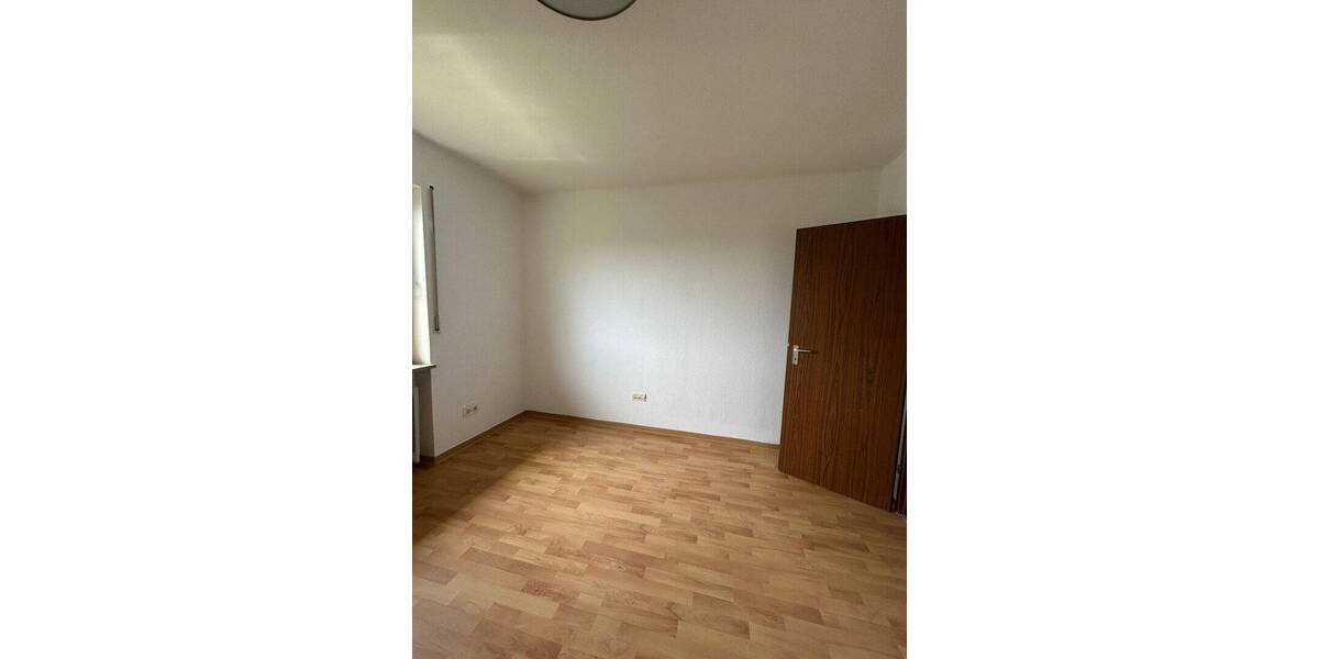 Etagenwohnung Schweinfurt Oberndorf - 3 Zimmer, 95 m&sup2;, 209.000&euro; | Angebot:26434468