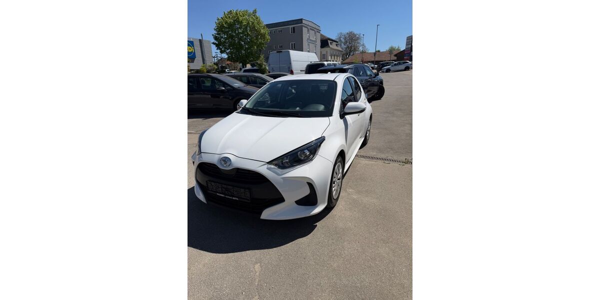 Toyota Yaris 101.000 km 10.500 &euro; Passau 94036