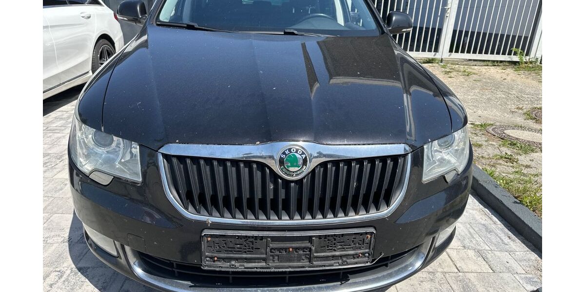 Skoda Superb 250.000 km 4.900 &euro; Lübeck 23560