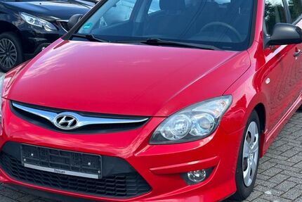 Hyundai i30 196.000 km 2.400 &euro; Aachen 52070
