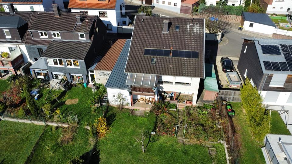 Einfamilienhaus Quierschied - 8 Zimmer, 180 m&sup2;, 240.000&euro; | Angebot:25273287