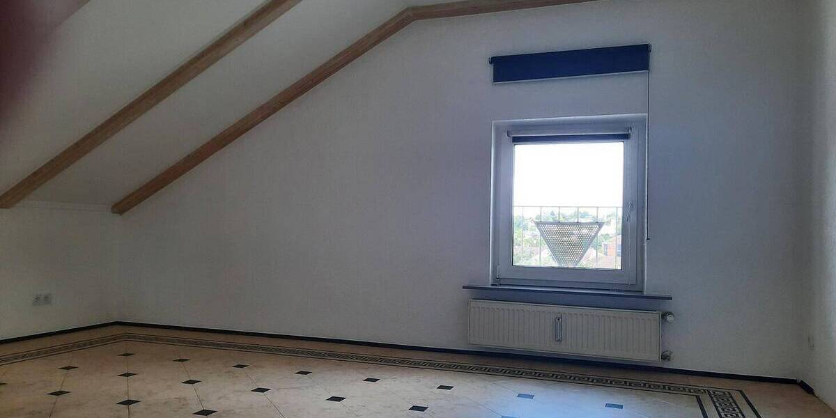 Etagenwohnung Fürstenzell - 3 Zimmer, 92 m&sup2;, 179.000&euro; | Angebot:26345507