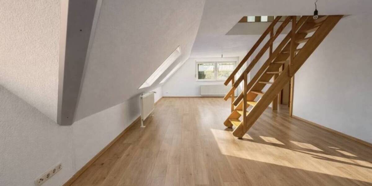 Mehrfamilienhaus, Wohnhaus Roetgen - 9 Zimmer, 280 m&sup2;, 890.000&euro; | Angebot:25971022