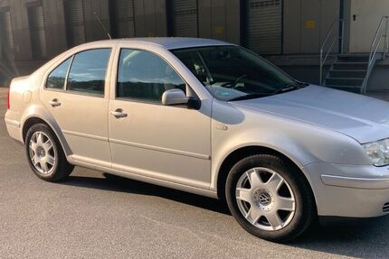 VW Bora