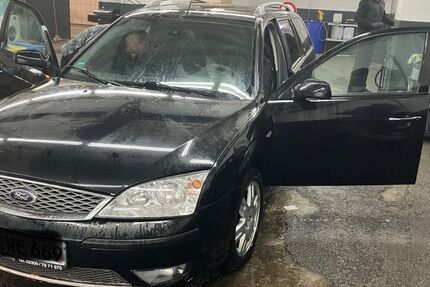 Ford Mondeo 346.000 km 1.599 &euro; Waltrop 45731