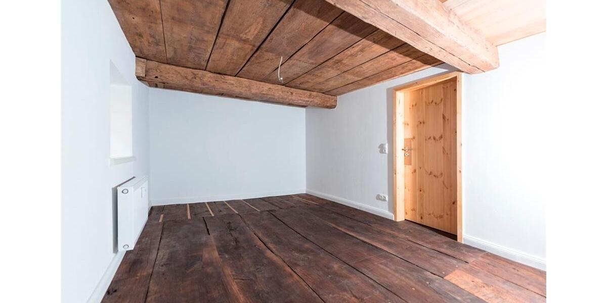 Etagenwohnung Güstrow - 4 Zimmer, 169 m&sup2;, 1.300&euro; | Angebot:20918997