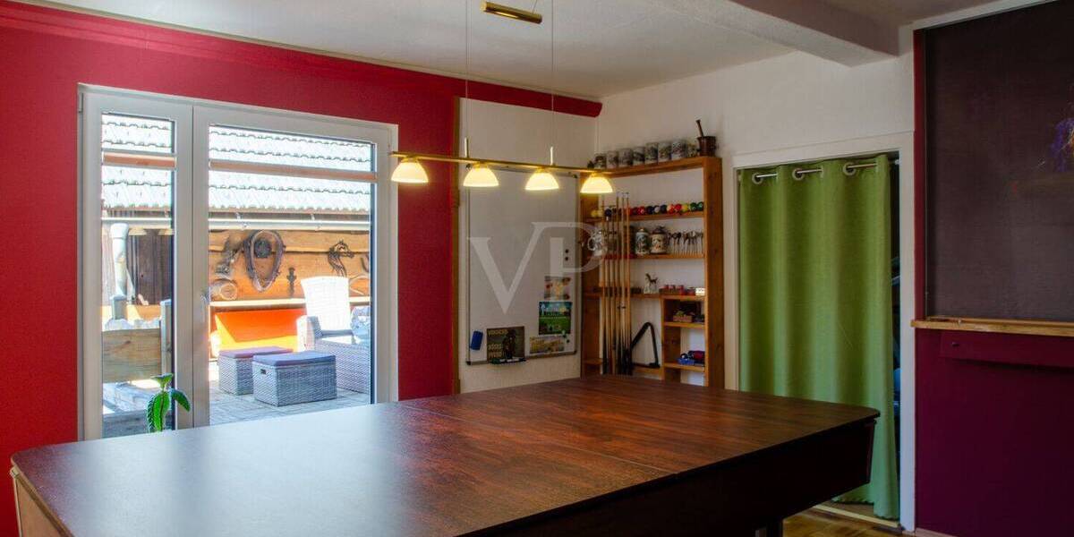 Doppelhaushälfte Masserberg / Fehrenbach Fehrenbach - 7 Zimmer, 160 m&sup2;, 225.000&euro; | Angebot:26438124