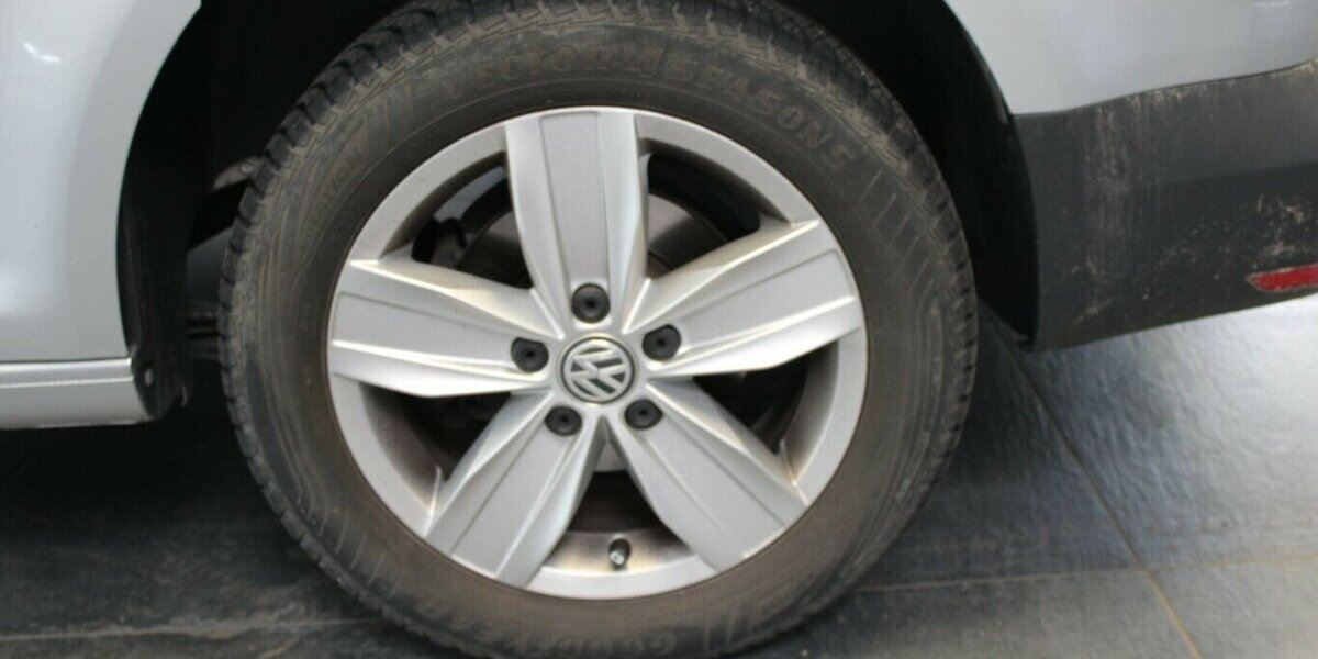 VW Caddy 2.0 TDI DSG Trendline - 5-Sitzer - 73.330 km 17.980 &euro; Euskirchen 53881