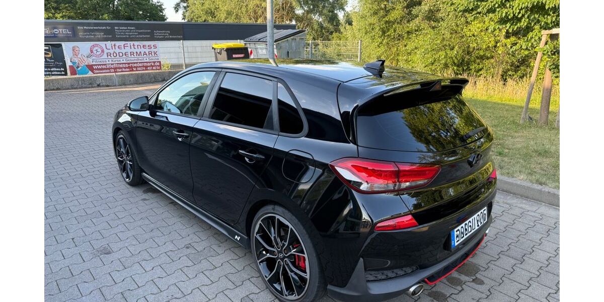 Hyundai i30 69.700 km 21.399 &euro; Eppertshausen 64859