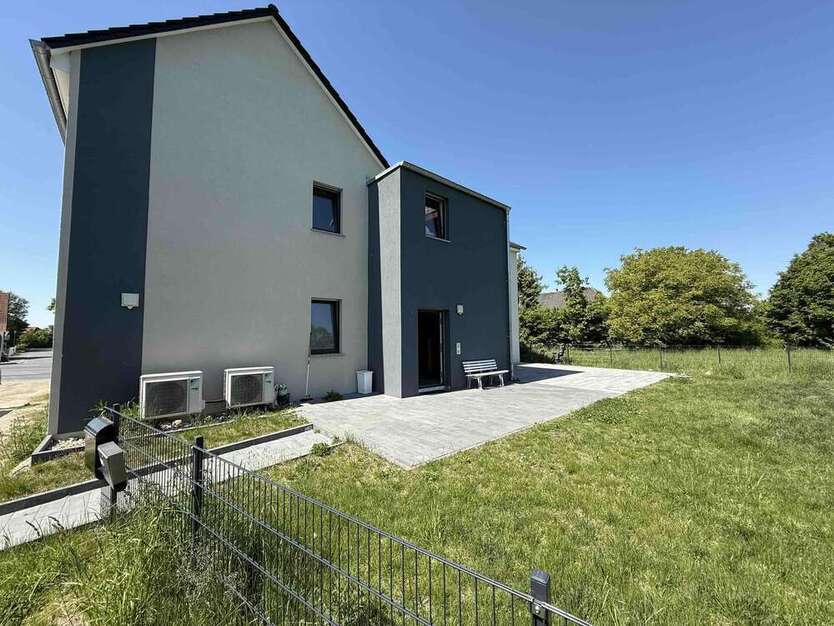 Haus zum Kaufen in Schönwölkau Gollmenz 420.000 € 274 m²