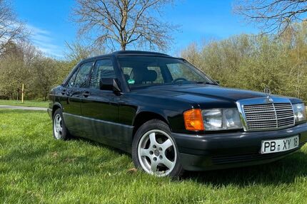 Mercedes-Benz 190 178.000 km 7.900 &euro; Salzkotten 33154