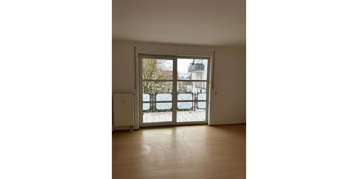 Etagenwohnung Bad Abbach - 2 Zimmer, 61 m&sup2;, 680&euro; | Angebot:24719067