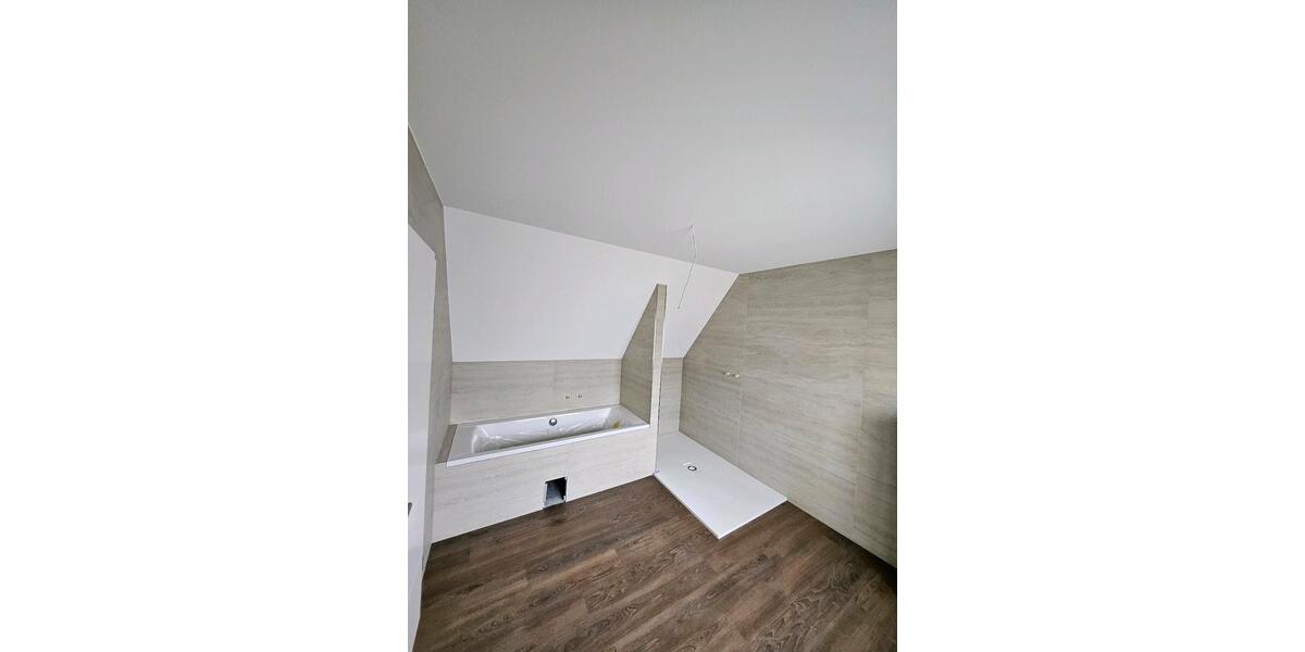 Einfamilienhaus Germersheim - 5 Zimmer, 110 m&sup2;, 1.400&euro; | Angebot:26292715
