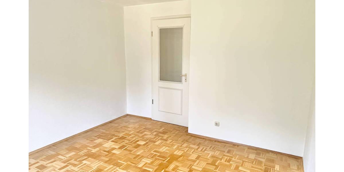 Etagenwohnung Dresden Kleinzschachwitz - 3 Zimmer, 91 m&sup2;, 309.990&euro; | Angebot:26694605