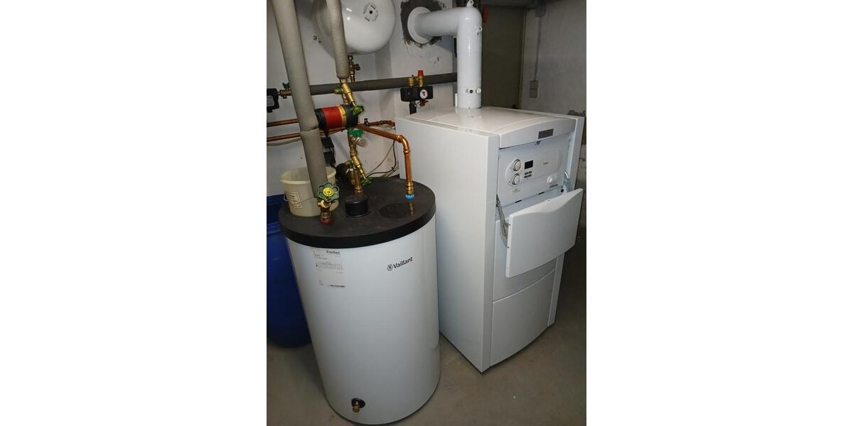 Charmantes Einfamilienwohnhaus mit Garage, Nebengeb. und Garten 6 zimmer