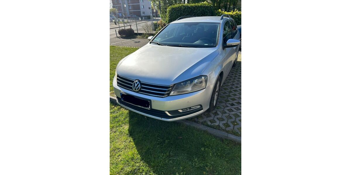 VW Passat 156.401 km 6.800 &euro; Kamp-Lintfort 47475