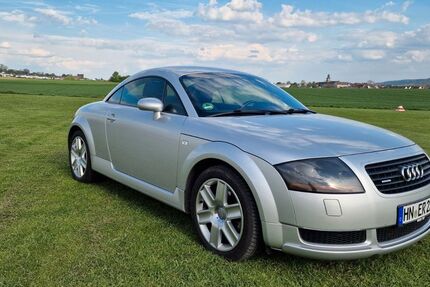 Audi TT 120.000 km 8.350 &euro; Neuenstadt am Kocher 74196