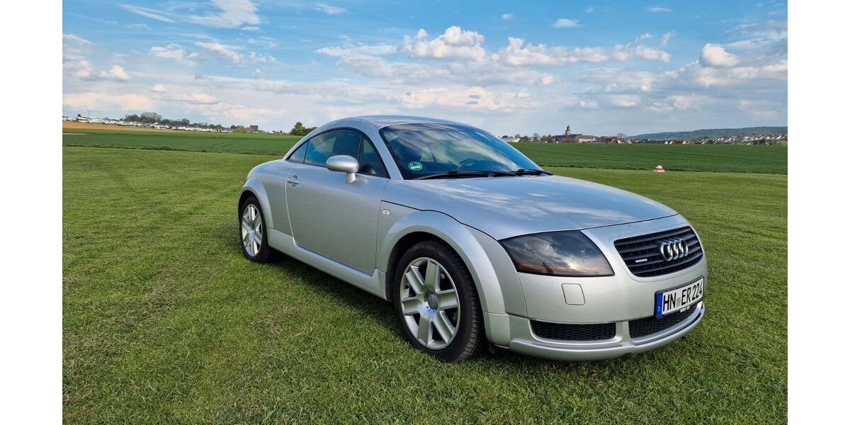 Audi TT 120.000 km 8.880 &euro; Neuenstadt am Kocher 74196