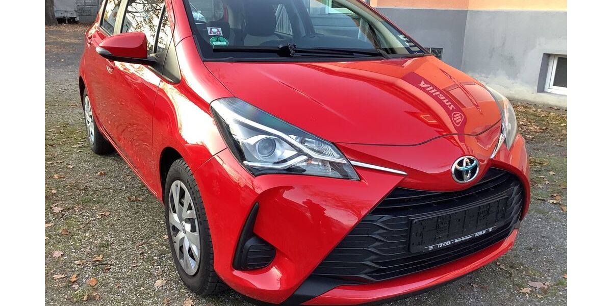 Toyota Yaris 39.311 km 10.699 &euro; Erkner 15537