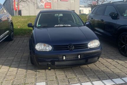 VW Golf 206.000 km 3.800 &euro; Steinen 79585