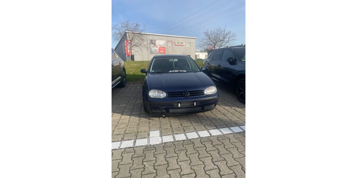 VW Golf 206.000 km 3.800 &euro; Steinen 79585