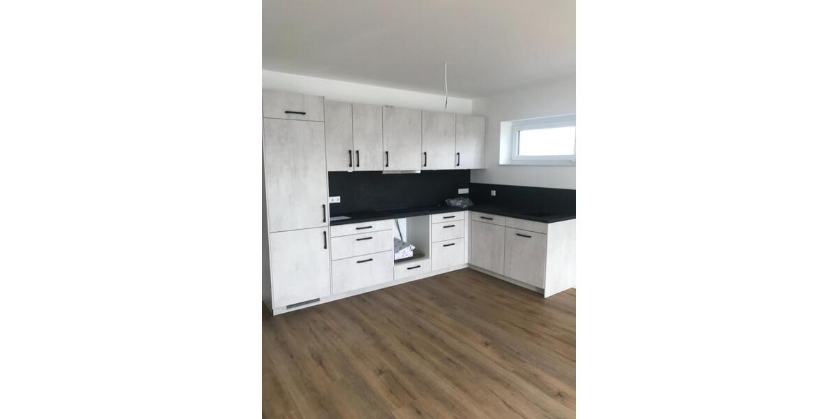 Dachgeschoßwohnung Meldorf - 3 Zimmer, 87 m&sup2;, 870&euro; | Angebot:25342800