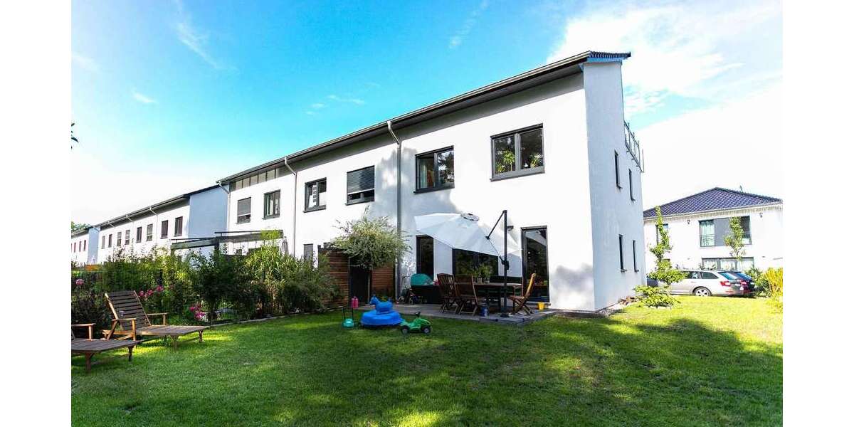 Einfamilienhaus Berlin Spandau - 5 Zimmer, 150 m&sup2;, 2.790&euro; | Angebot:26423042