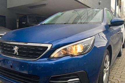 Peugeot 308 75.000 km 11.590 &euro; Mainz 55128