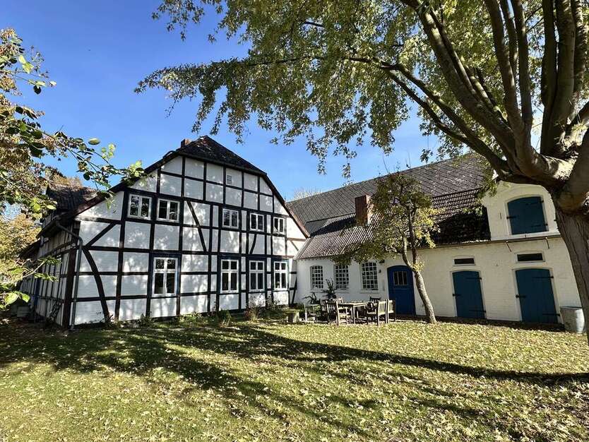 Haus zum Kaufen in Dangenstorf 495.000 € 345 m² 9 zimmer