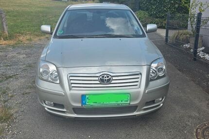 Toyota Avensis 76.000 km 3.500 &euro; Königswinter 53639