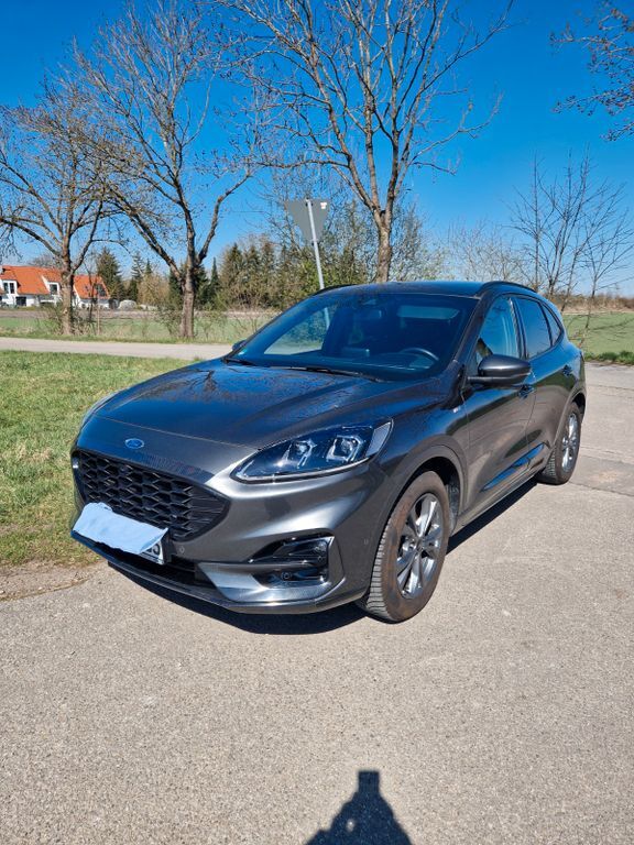 Ford Kuga 42.500 km 19.200 € Oberschleißheim 85764