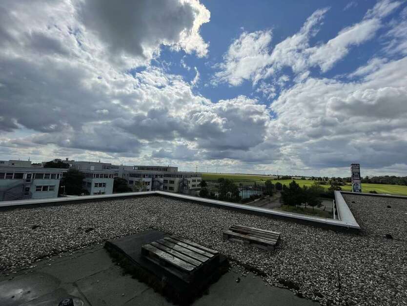 hochwertige, sanierte Bürofläche im Dölziger Gewerbegebiet! 14 zimmer