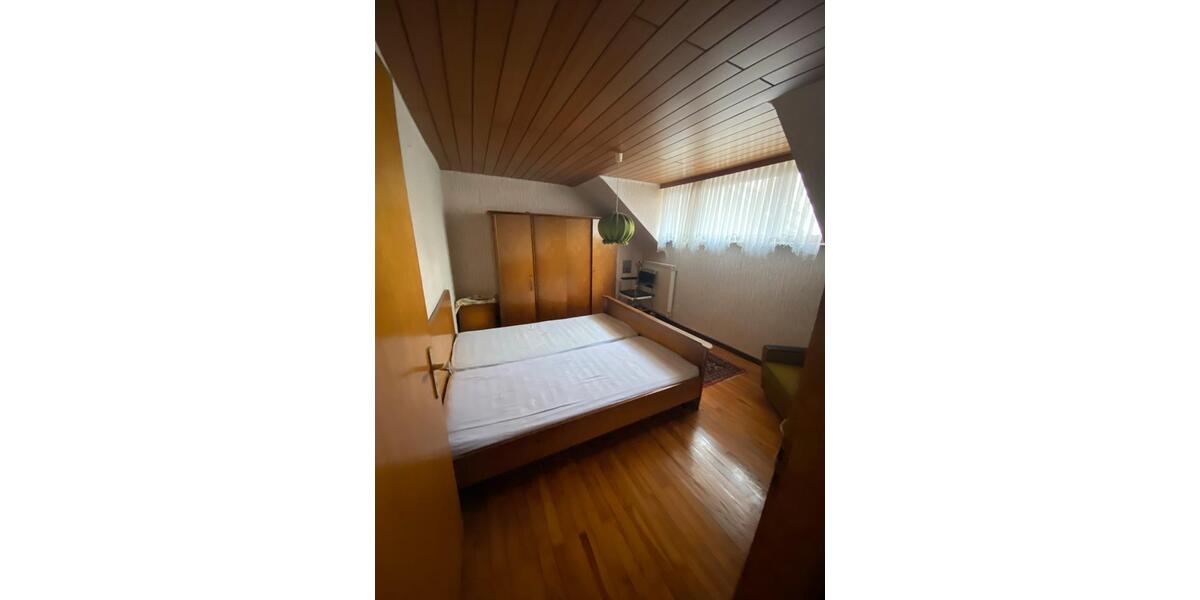 Mehrfamilienhaus, Wohnhaus Wadern - 6 Zimmer, 196 m&sup2;, 110.000&euro; | Angebot:26610627