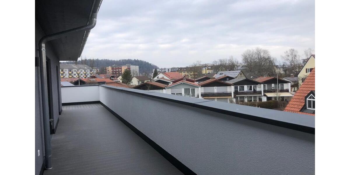 Etagenwohnung Burghausen - 3 Zimmer, 107 m&sup2;, 1.390&euro; | Angebot:26345451