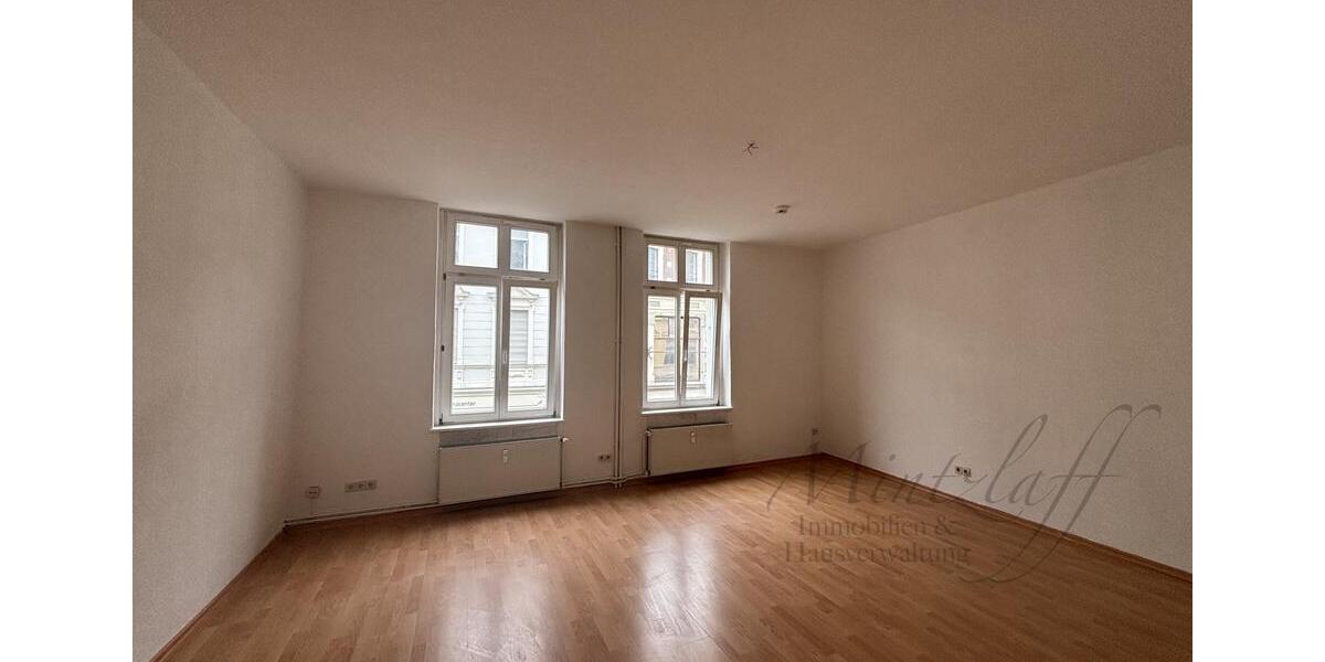 Etagenwohnung Stendal - 2 Zimmer, 82 m&sup2;, 574&euro; | Angebot:26386074