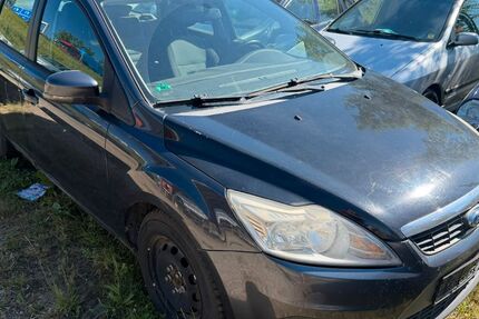 Ford Focus 180.000 km 1.100 &euro; Jena 07751