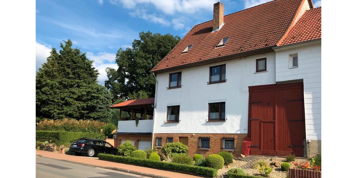 Doppelhaushälfte Hofgeismar - 6 Zimmer, 139 m&sup2;, 160.000&euro; | Angebot:25292736