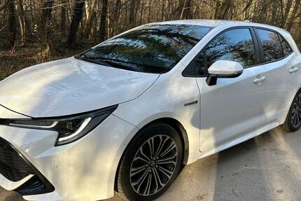 Toyota Corolla 72.500 km 18.500 &euro; Planegg 82152