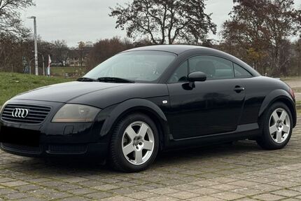 Audi TT 89.900 km 12.900 &euro; Wolfsburg 38440