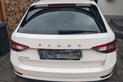 Skoda Superb 94.000 km 20.600 &euro; Dienheim 55276
