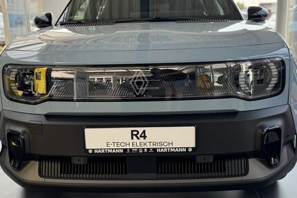 Renault R 4 2.888 km 32.390 &euro; Rheine 48432