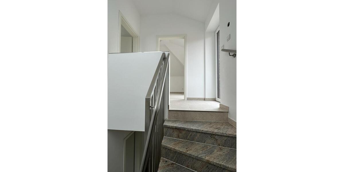 Terrassenwohnung Uelzen - 4 Zimmer, 110 m&sup2;, 1.800&euro; | Angebot:26044844