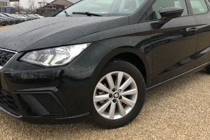 Seat Ibiza 32.300 km 14.999 € Langenmosen 86571