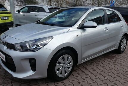 Kia Rio 52.100 km 11.990 € Schneeberg 08289
