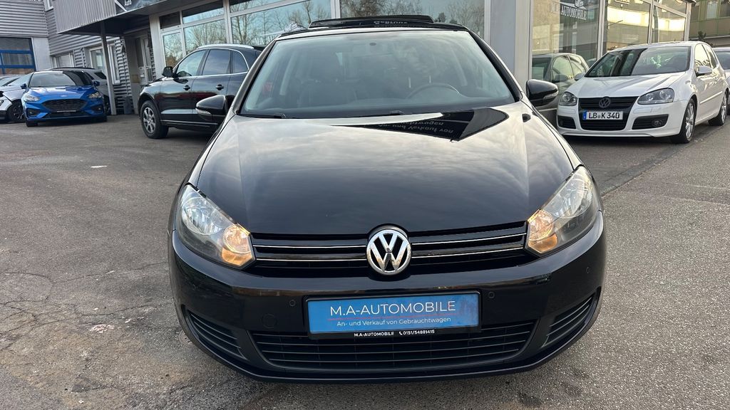 VW Golf 150.000 km 4.990 &euro; Marbach am Neckar 71672
