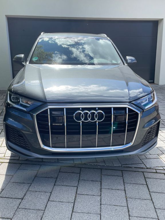 Q7